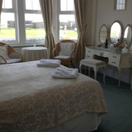 Bassets House Bed & Breakfast Eastbourne Exterior foto
