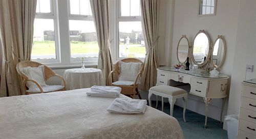 Bassets House Bed & Breakfast Eastbourne Exterior foto