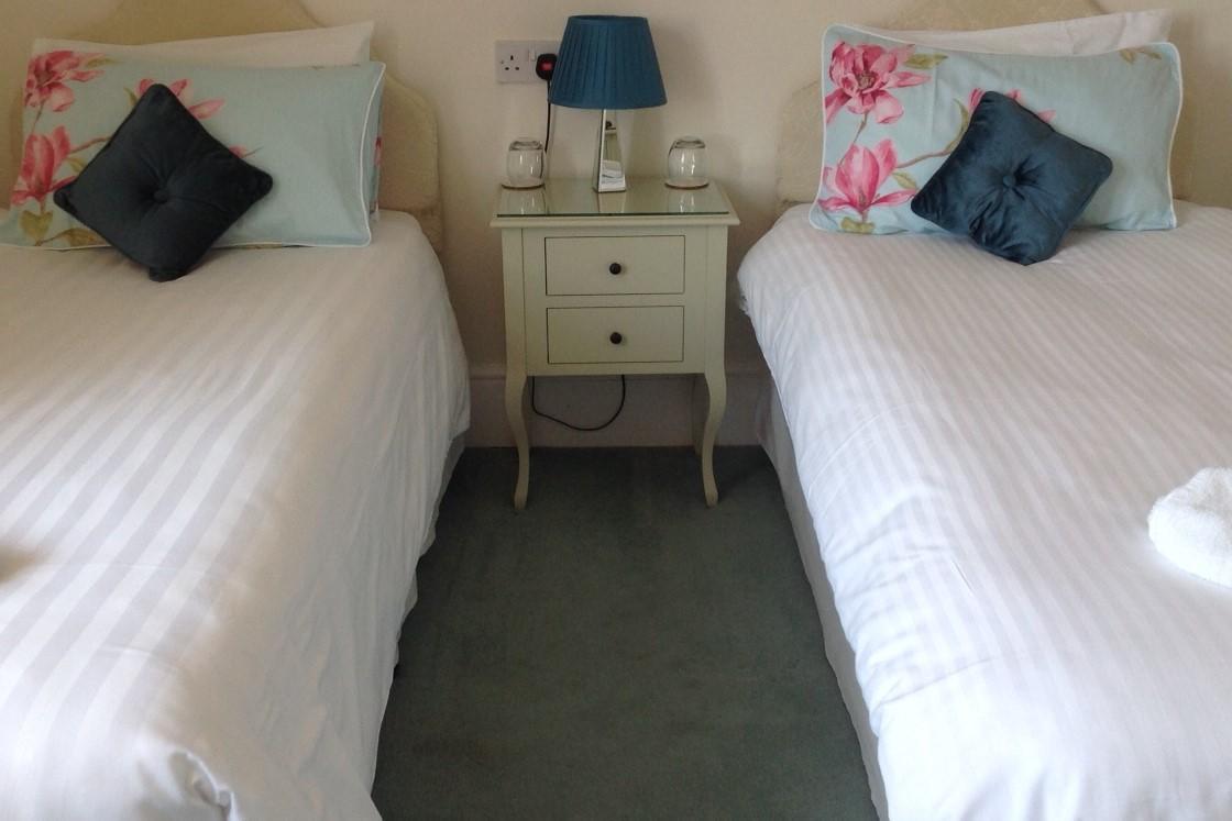 Bassets House Bed & Breakfast Eastbourne Exterior foto